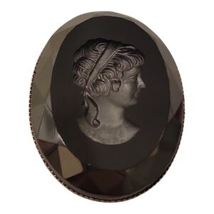 Vintage Black Glass Etched Cameo Brooch Intaglio Victorian Lady Gold Pin